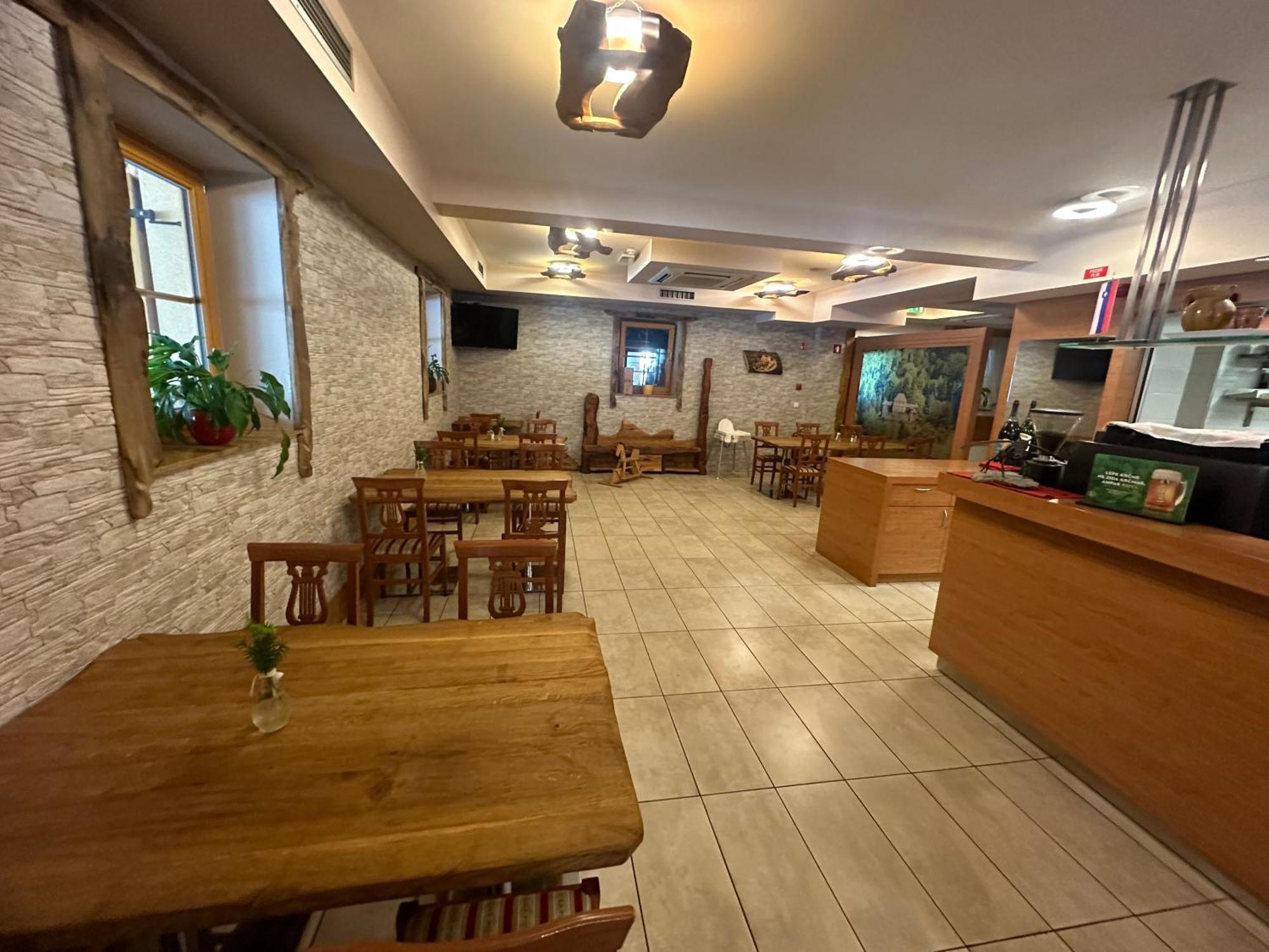 Domacija Vodnik & Apartments Cerklje na Gorenjskem Esterno foto