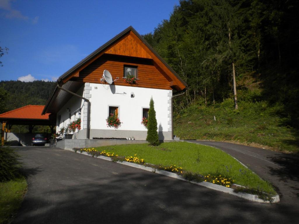 Domacija Vodnik & Apartments Cerklje na Gorenjskem Camera foto